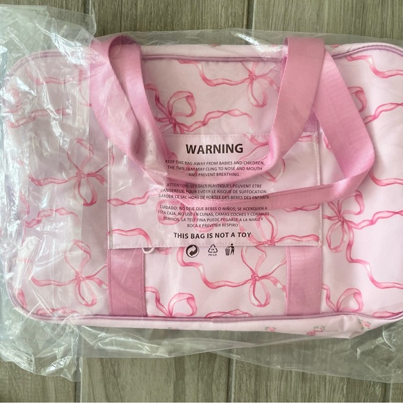 LOVESHACKFANCY TRAVEL BAG - Picture 6 of 6